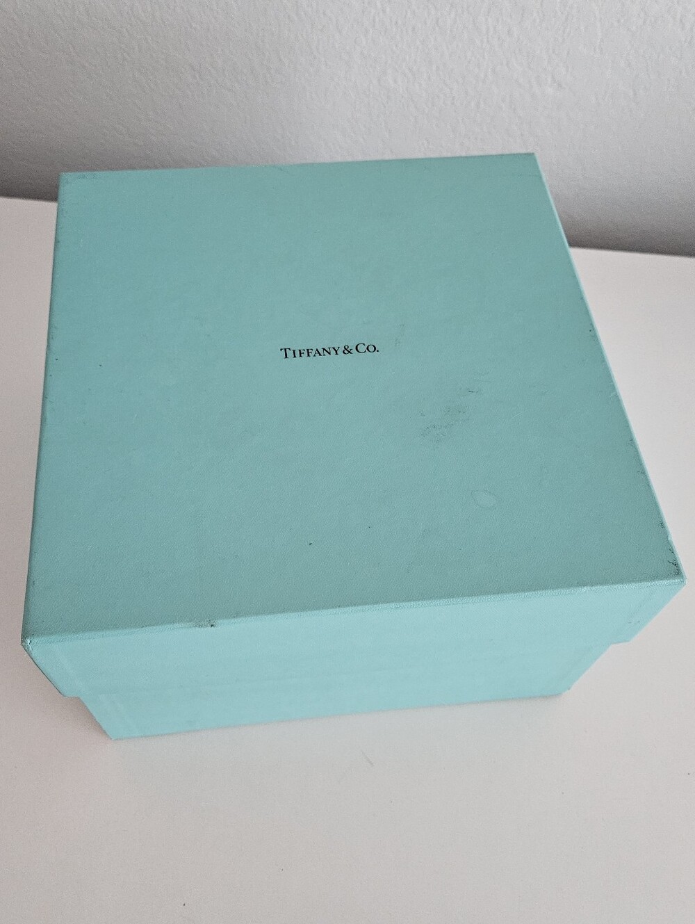 Tiffany & Co Gift Box With Lid 10.5" x 10.5" x 6.5" - Picture 2 of 7